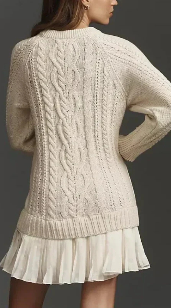 Celeste- Vestido de punto con falda plisada