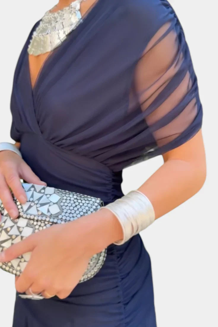 Alea - Vestido floral de elegancia ligera