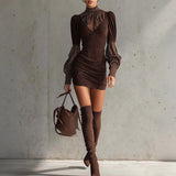 Venela - Minivestido elegante con contrastes de lunares